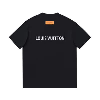 Футболка Louis Vuitton LV on the chest "Black" фото № 3