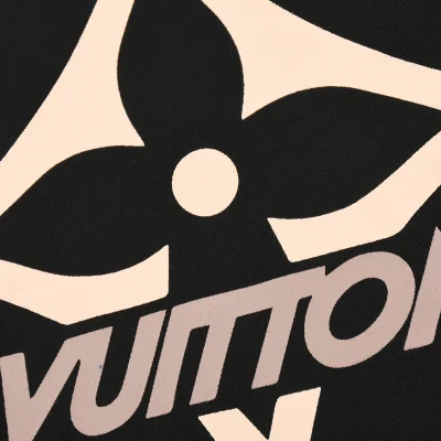 Футболка Louis Vuitton With Print On The Sleeves "Black" фото № 7
