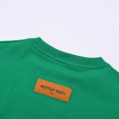 Футболка Louis Vuitton Embossed Monogram Logo "Green" фото № 5