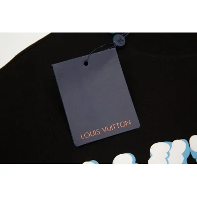 Футболка Louis Vuitton Cloud Heart "Black" фото № 3 Футболка Louis Vuitton Cloud Heart "Black" фото № 3