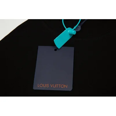 Футболка Louis Vuitton With Emblem Tilted Tower "Black" фото № 3