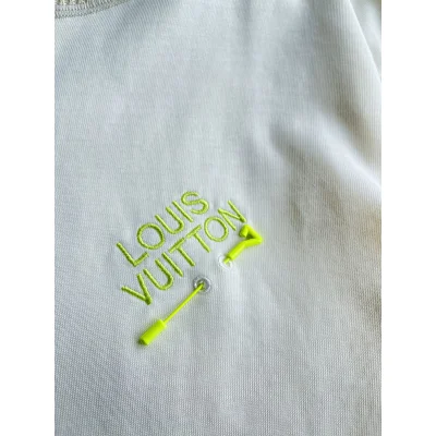 Футболка Louis Vuitton Solid Color With A Hole "White" фото № 5