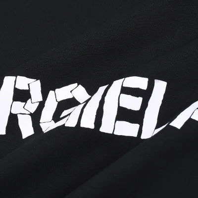 Футболка Margiela Logo Name From Pieces "Black" фото № 4 Футболка Margiela Logo Name From Pieces "Black" фото № 4