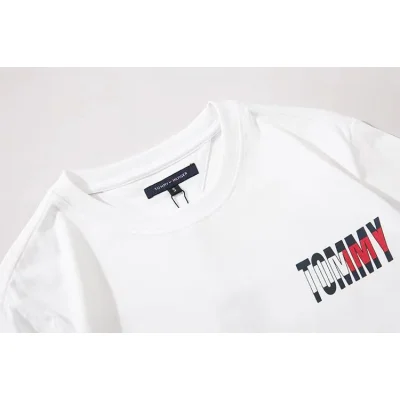 Футболка Tommy Hilfiger Text Logo "White" фото № 7