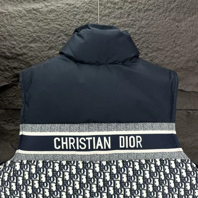 Жилетка Christian Dior Many Logotypes Dior "Black" фото № 3 Жилетка Christian Dior Many Logotypes Dior "Black" фото № 3