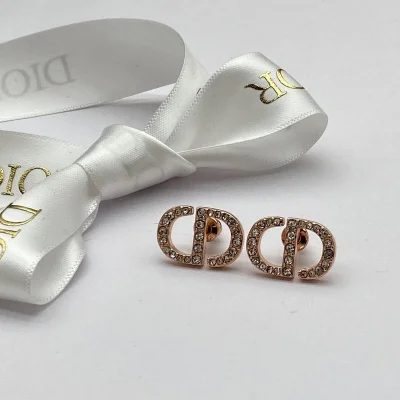 Серьги Dior Logo Decoration "Gold" фото № 4