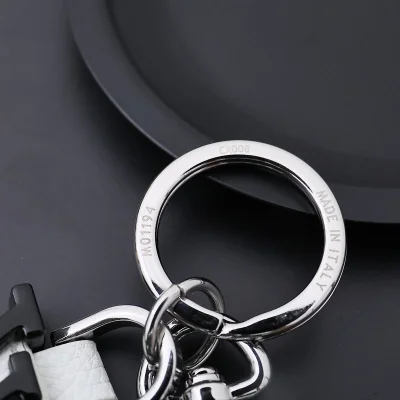 Брелок Louis Vuitton Belt Design "White" фото № 4