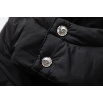 Пуховик Burberry Essential Logo "Black" фото № 6 Пуховик Burberry Essential Logo "Black" фото № 6