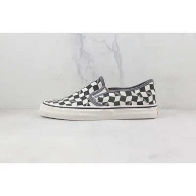 Vans Slip-On "Black/Marshmallow/Checkboard" фото № 2