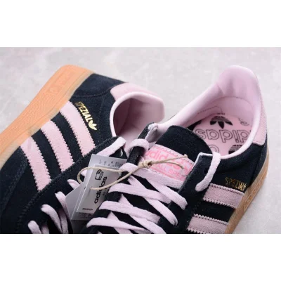 Adidas Handball Spezial "Core Black/Clear Pink/Gum" фото № 8 Adidas Handball Spezial "Core Black/Clear Pink/Gum" фото № 8