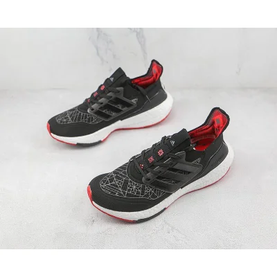 Adidas UltraBoost 2021 "Chinese New Year" фото № 7 Adidas UltraBoost 2021 "Chinese New Year" фото № 7