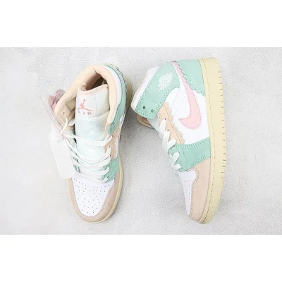 Air Jordan 1 Mid GS "Pink Aqua" фото № 6 Air Jordan 1 Mid GS "Pink Aqua" фото № 6