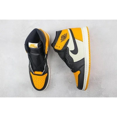 Air Jordan 1 High OG "Yellow Toe" фото № 7