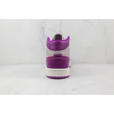 Air Jordan 1 Mid "Magenta" фото № 9