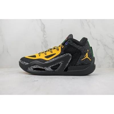 Air Jordan Tatum 1 "Yellow/Black" фото № 2 Air Jordan Tatum 1 "Yellow/Black" фото № 2