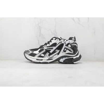 Balenciaga Runner "Black/White" фото № 2