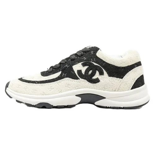 Chanel Low Top Trainer CC "White/Black"