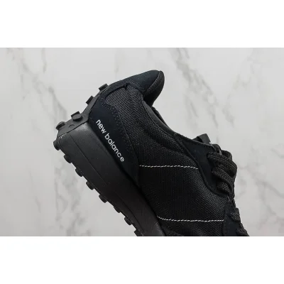 New Balance 327 “Triple Black” фото № 4