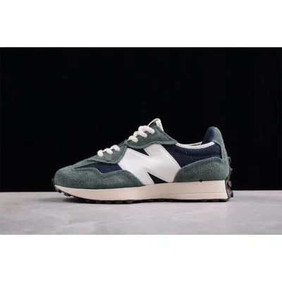 New Balance 327 "Midnight Green Outerspace" фото № 2