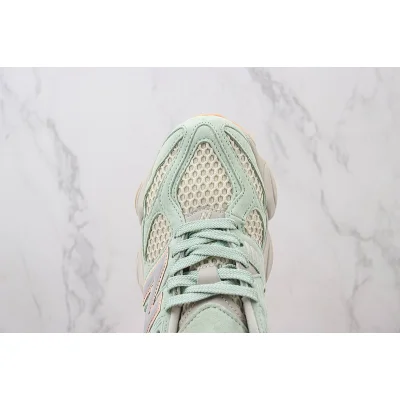 Whitaker Group x New Balance 9060 "Missing Pieces" фото № 4