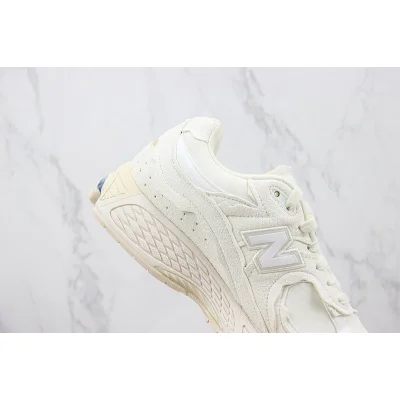 New Balance 2002R "Sea Salt/White" фото № 3