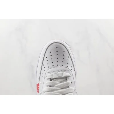 Undefeated x Nike Air Force 1 Low "Guide Tola" фото № 4