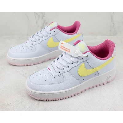 Nike Air Force 1 Low "Cosmic Fuchsia" фото № 5