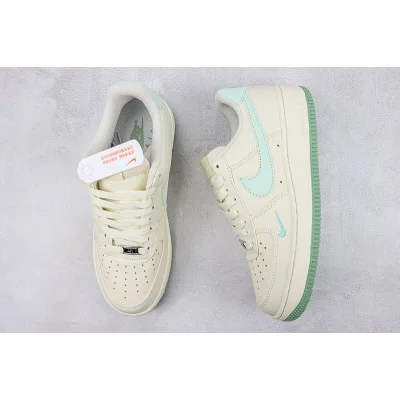 Nike Air Force 1 Low "Off White/Misty Green" фото № 7