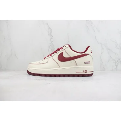 Supreme x Nike Air Force 1 Low "Cream/Burgundy Logo" фото № 2
