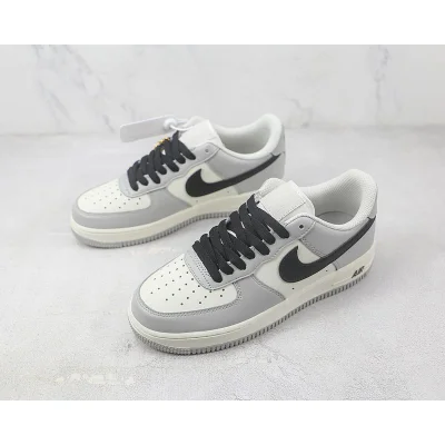 Nike Air Force 1 Low "Soot" фото № 5