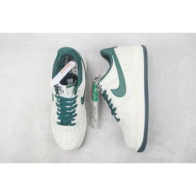 Nike Air Force 1 07 Low "Cream White/Dark Green" фото № 7 Nike Air Force 1 07 Low "Cream White/Dark Green" фото № 7