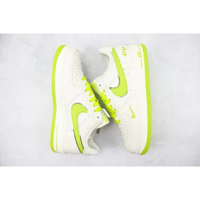 Nike Air Force 1 07 Low "White/Green" фото № 7 Nike Air Force 1 07 Low "White/Green" фото № 7