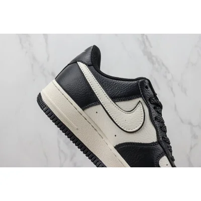 Nike Air Force 1 Low "Tiffany Black/White" фото № 3
