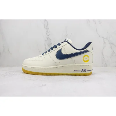 Nike Air Force 1 Low "Milky White/Navy/Yellow" фото № 2 Nike Air Force 1 Low "Milky White/Navy/Yellow" фото № 2