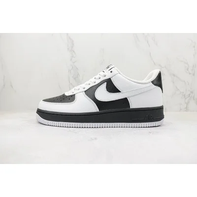 Nike Air Force 1 Low "White/Black/Panda" фото № 2
