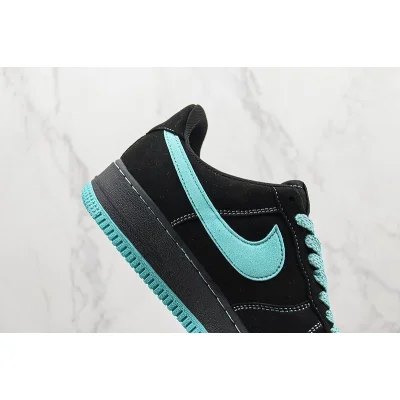 Tiffany & Co. x Nike Air Force 1 Low "Black/Tiffany Blue Swoosh" фото № 3