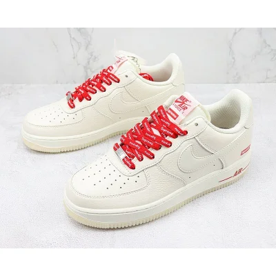 Supreme x Nike Air Force 1 Low "Beige/Red" фото № 5