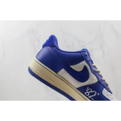 Nike Air Force 1 Low "Royal Blue/White V" фото № 3