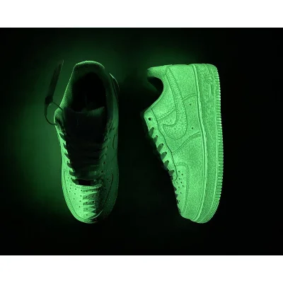 Nike Air Force 1 Low "Triple White/Luminous" фото № 6