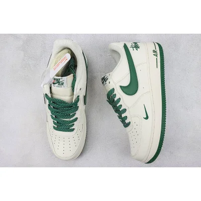 Stussy x Nike Air Force 1 Low "Rice White/University Green" фото № 7