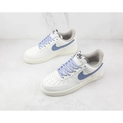 Nike Air Force 1 07 Low "Sky Blue/White" фото № 5 Nike Air Force 1 07 Low "Sky Blue/White" фото № 5