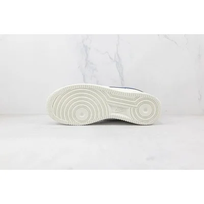 Nike Air Force 1 07 Low "Sky Blue/White" фото № 8 Nike Air Force 1 07 Low "Sky Blue/White" фото № 8