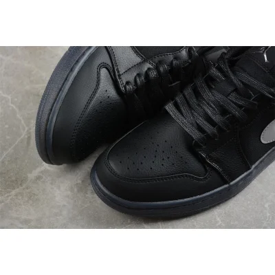 Nike Air Jordan 1 Low "Black" фото № 7