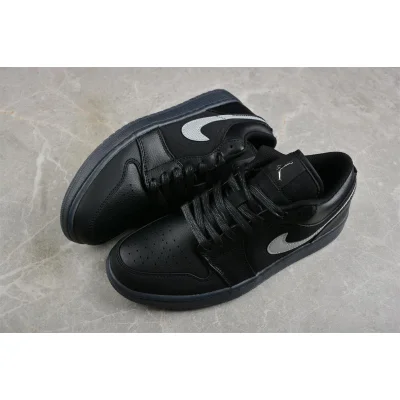 Nike Air Jordan 1 Low "Black" фото № 6