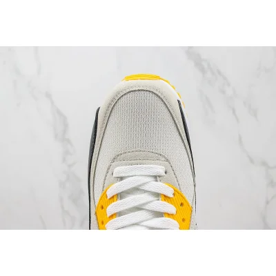 Nike Air Max 90 "White/Black/University Gold" фото № 4