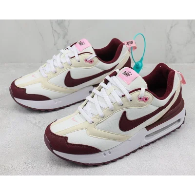 Nike Air Max Dawn "Valentine's Day" фото № 5