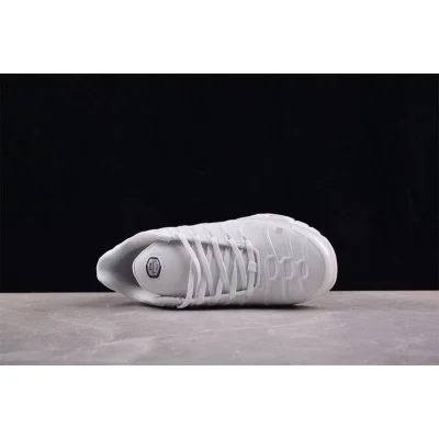 A-Cold-Wall* x Nike Air Max Plus "Platinum Tint" фото № 3 A-Cold-Wall* x Nike Air Max Plus "Platinum Tint" фото № 3