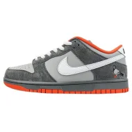 Nike SB Dunk Low Staple