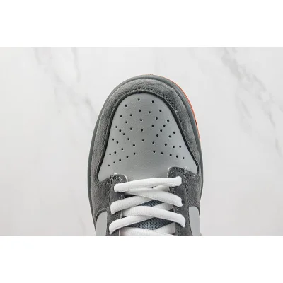 Nike SB Dunk Low Staple "NYC Pigeon" фото № 4