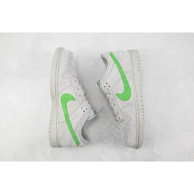 Nike Dunk Low "Green Wolf" фото № 7